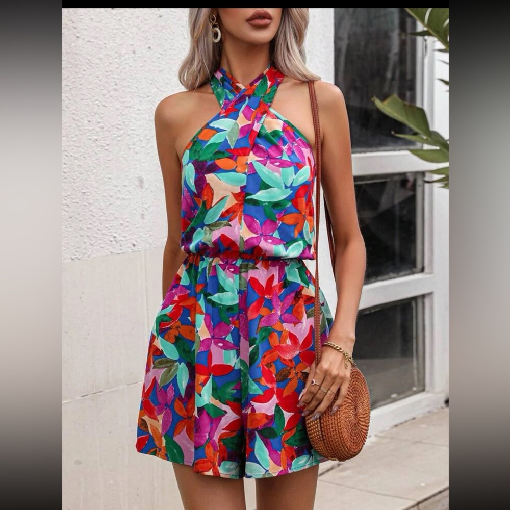 SHEIN VCAY Allover Floral Print Halter Neck Romper